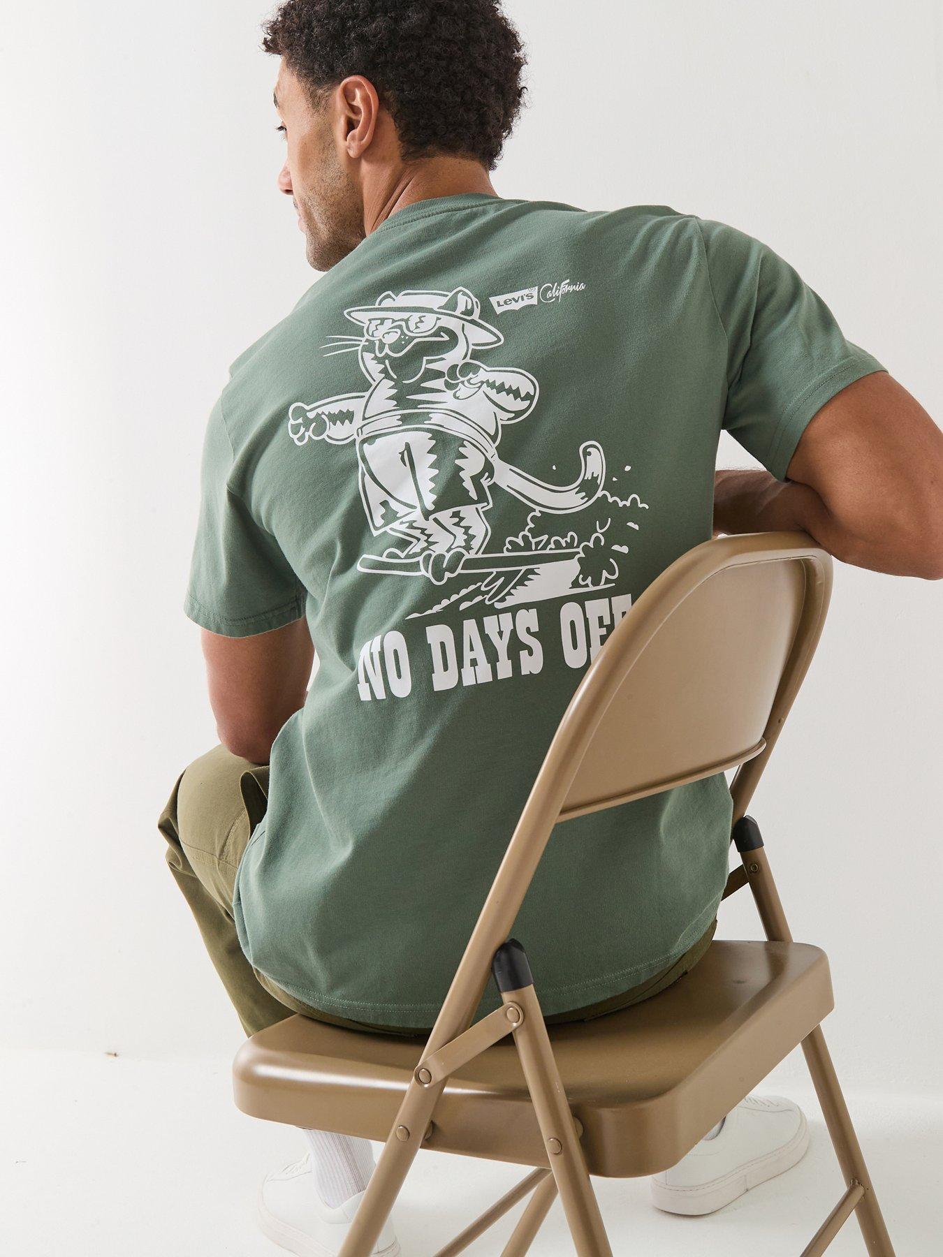 levis-animal-humour-back-graphic-t-shirt-dark-green