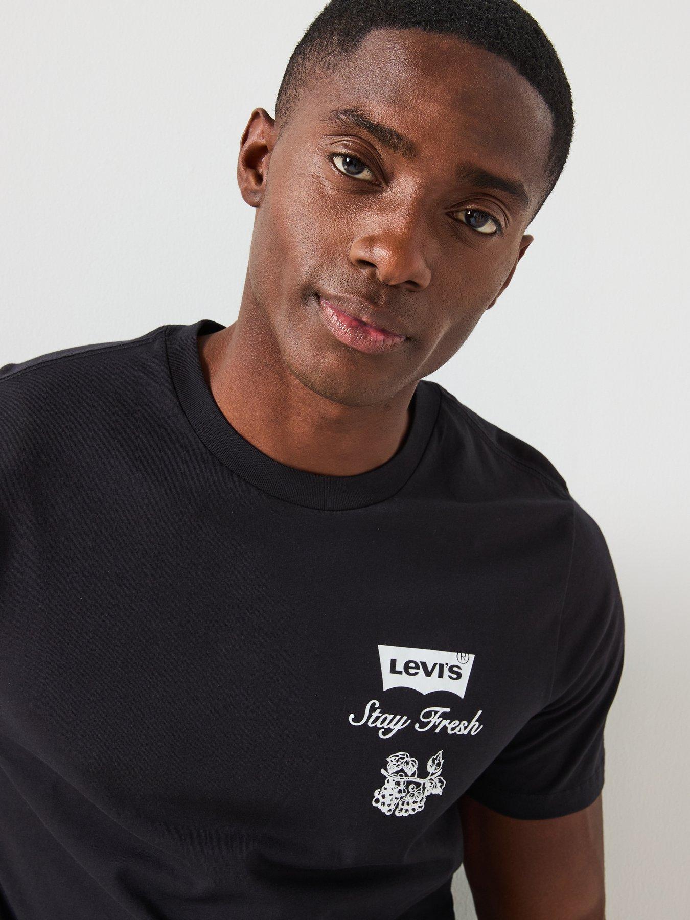 Image 5 of 6 of Levi's Vintage Fit Graphic Back Print Short Sleeve T-Shirt- Black