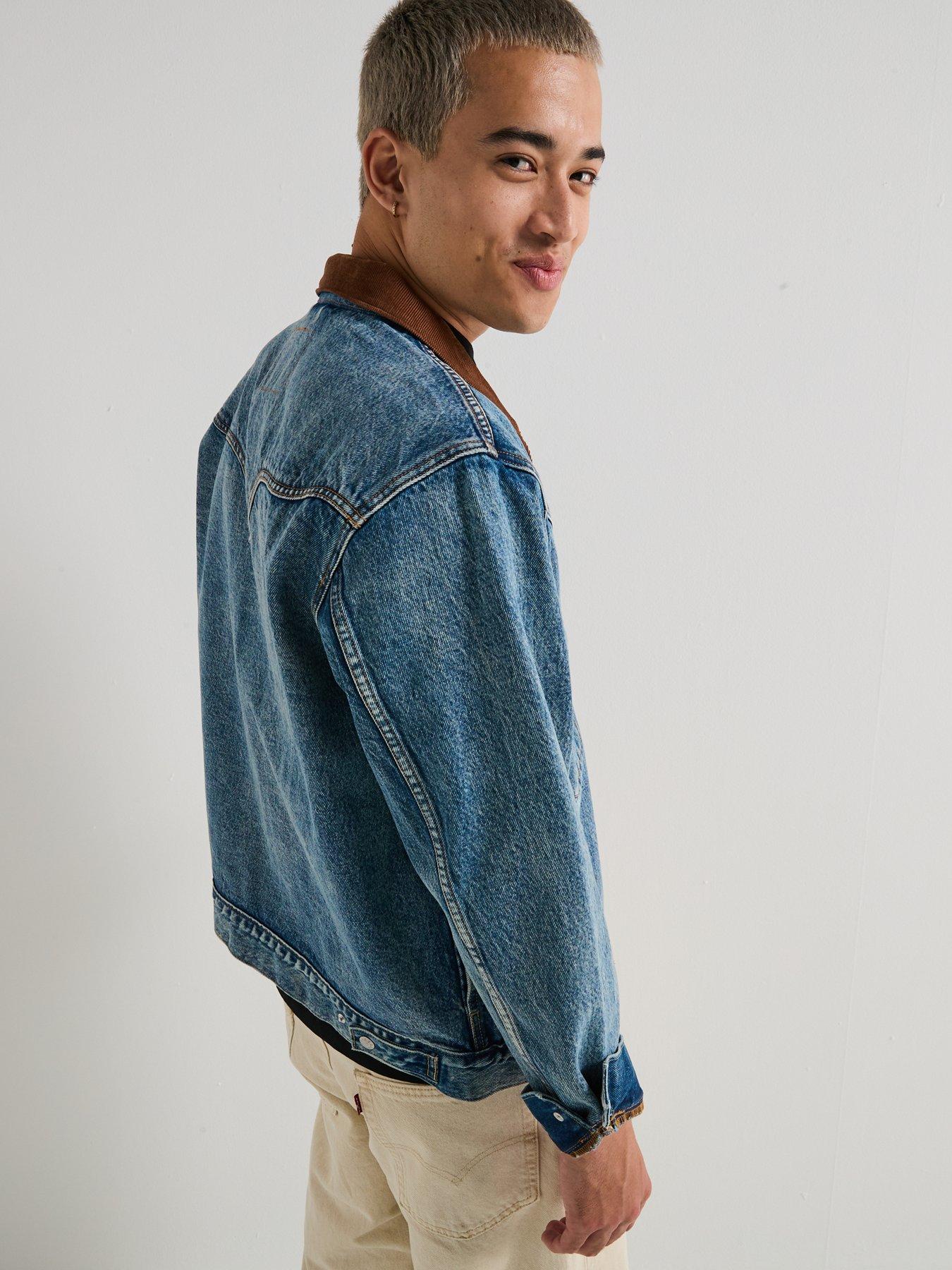 Image 5 of 6 of Levi's Western Shothorn Denim Trucker Jacket - Light Blue
