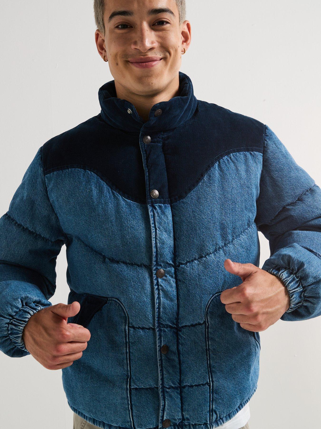 Image 4 of 6 of Levi's Regular Denim Jacket &nbsp;- Blue