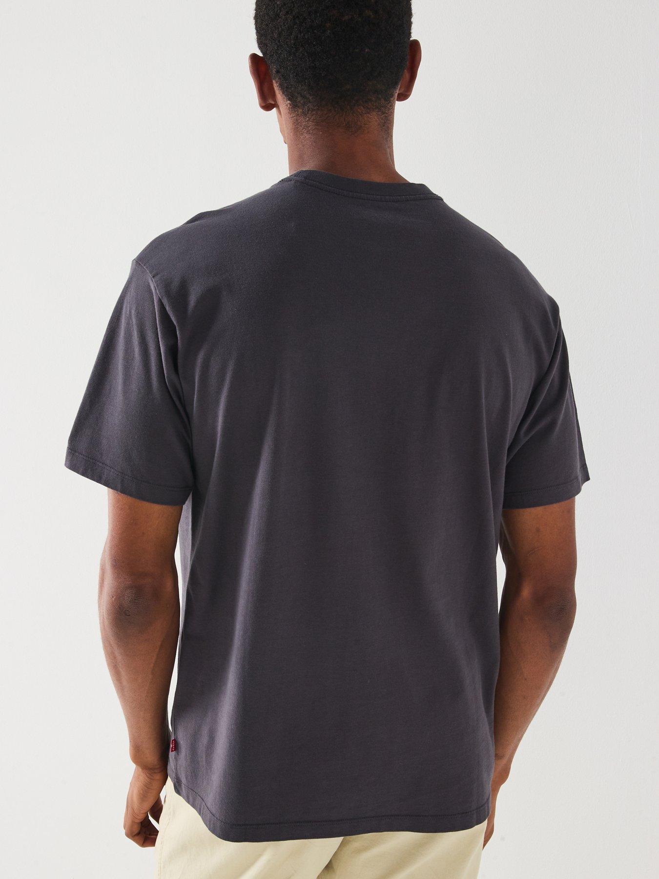 Image 2 of 5 of Levi's Short Sleeve Vintage Fit Graphic T-Shirt- Black