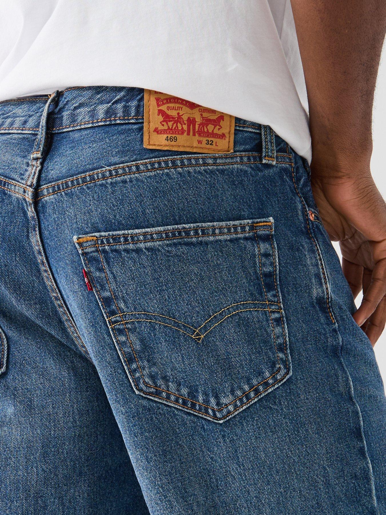 Image 4 of 5 of Levi's 469 Loose Fit Denim Shorts - Indigo Heartbreak - Blue
