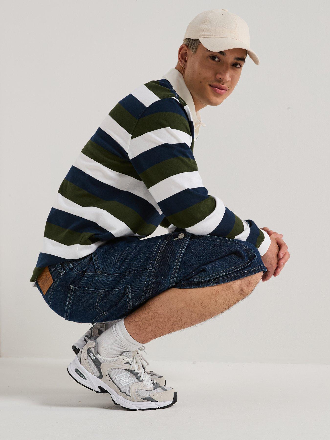 Image 4 of 6 of Levi's 478 Baggy Fit Denim Shorts - Next One Down- Dark Blue