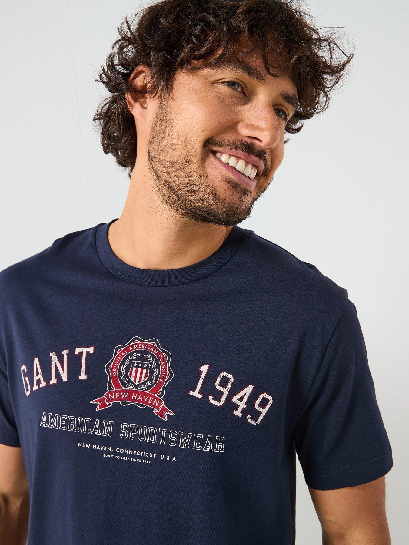  image of gant-vintage-logo-graphic-t-shirt-navy