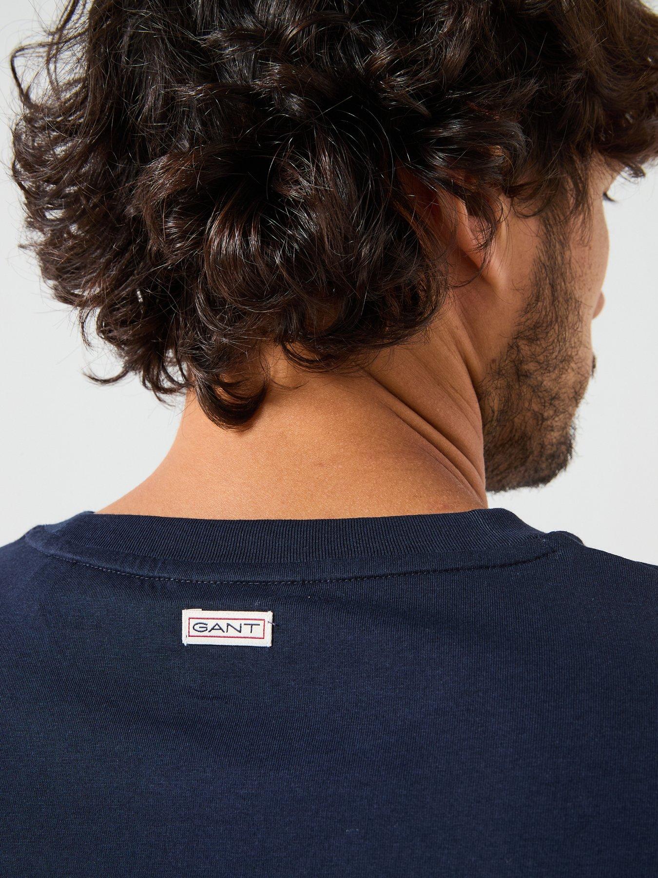  image of gant-vintage-logo-graphic-t-shirt-navy