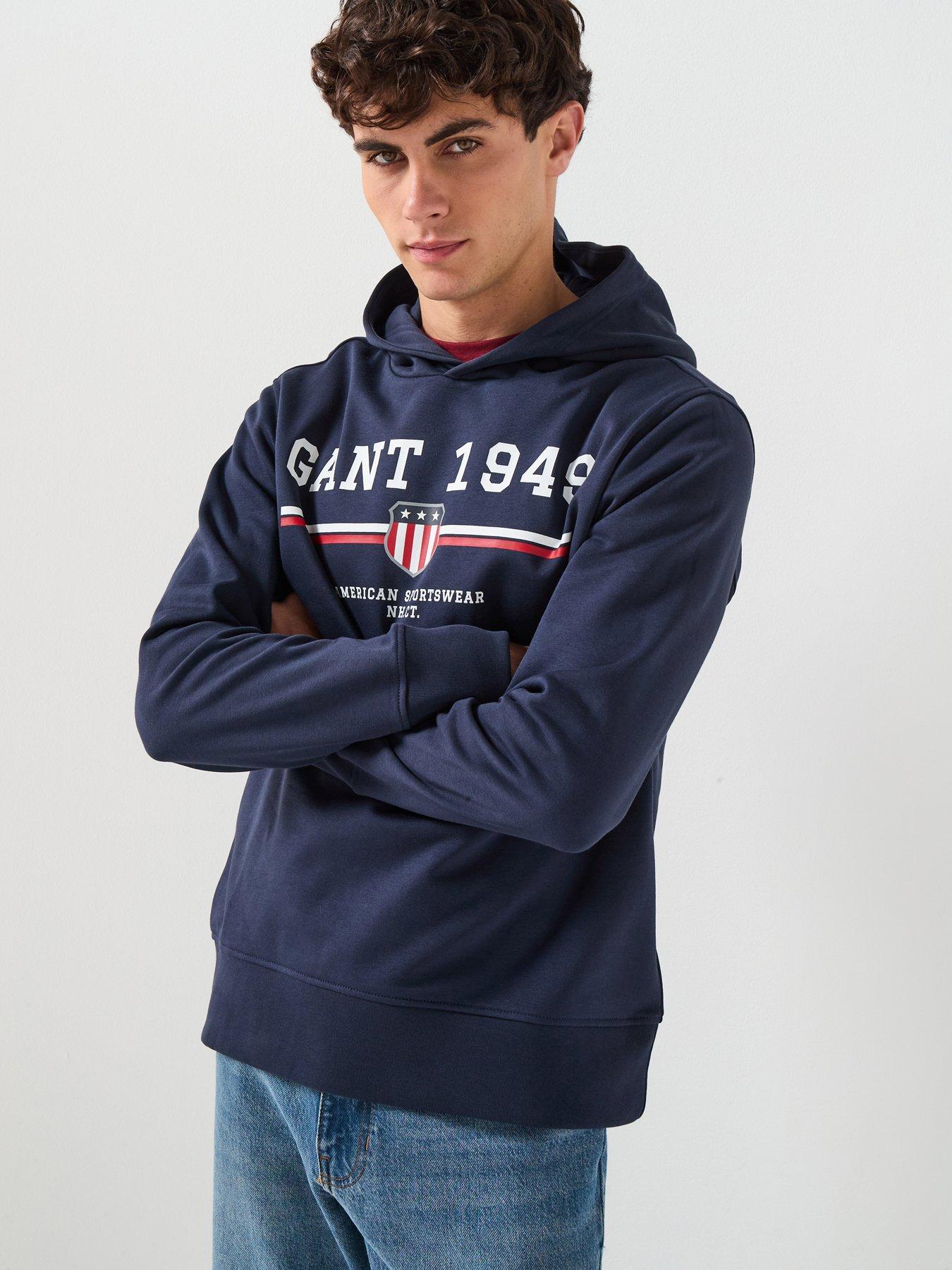 front image of gant-vintage-logo-graphic-overhead-hoodie-navy