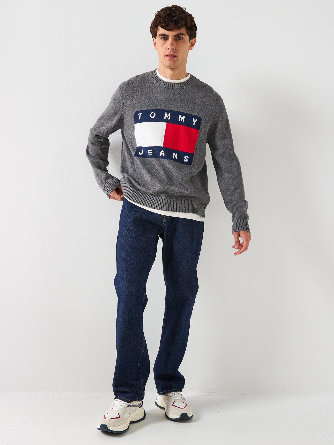  image of tommy-jeans-regular-flag-knitted-jumper-black