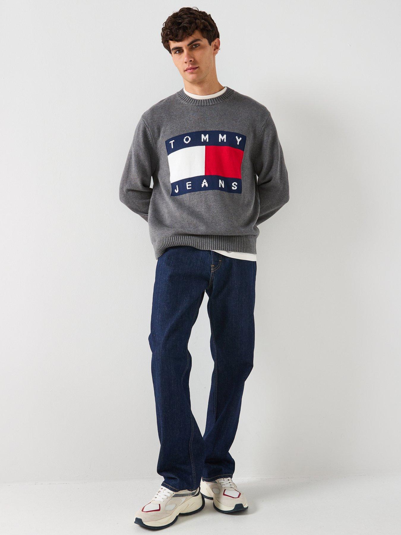  image of tommy-jeans-regular-flag-knitted-jumper-black