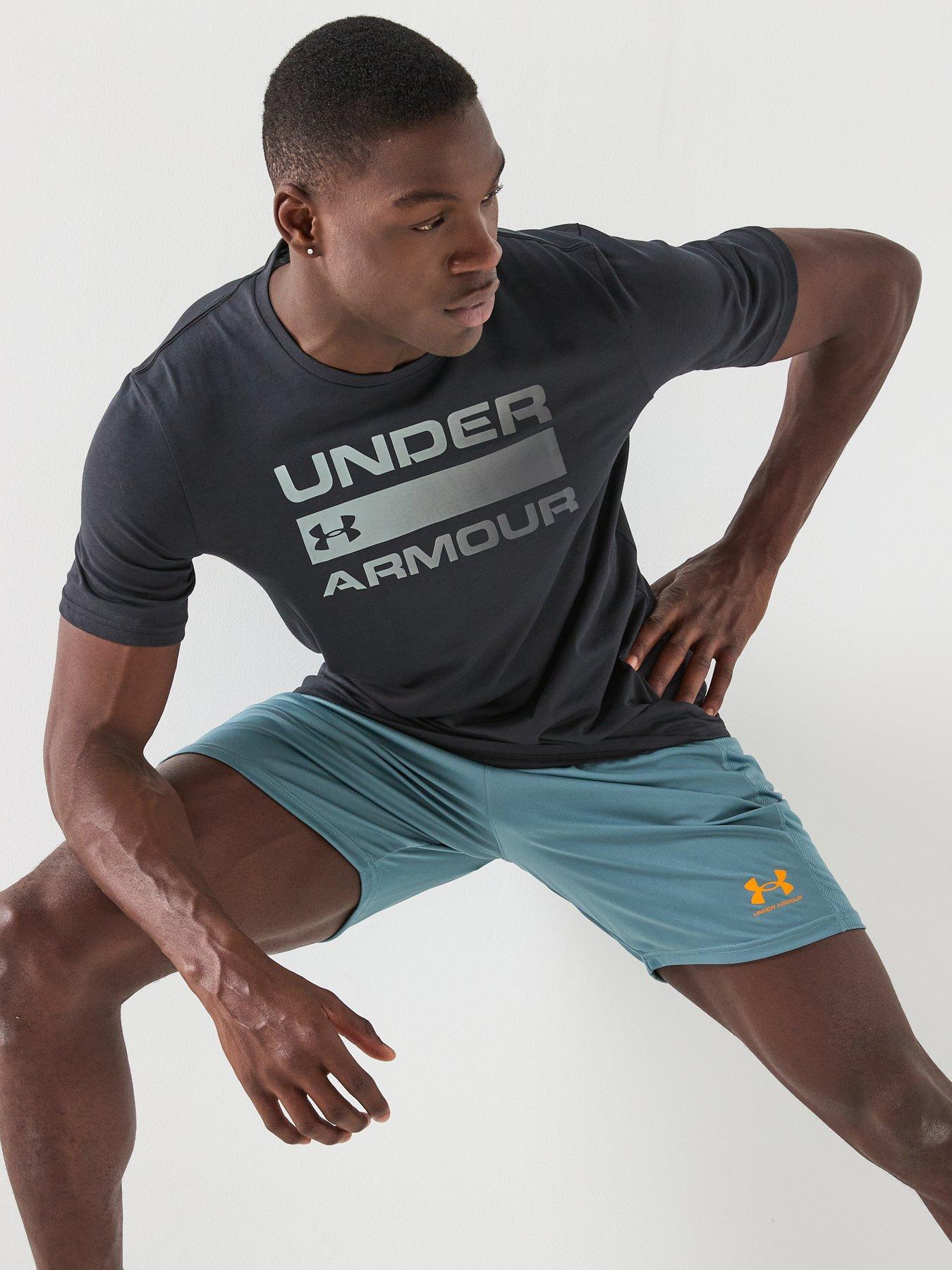  image of under-armour-mens-challenger-train-shorts-green