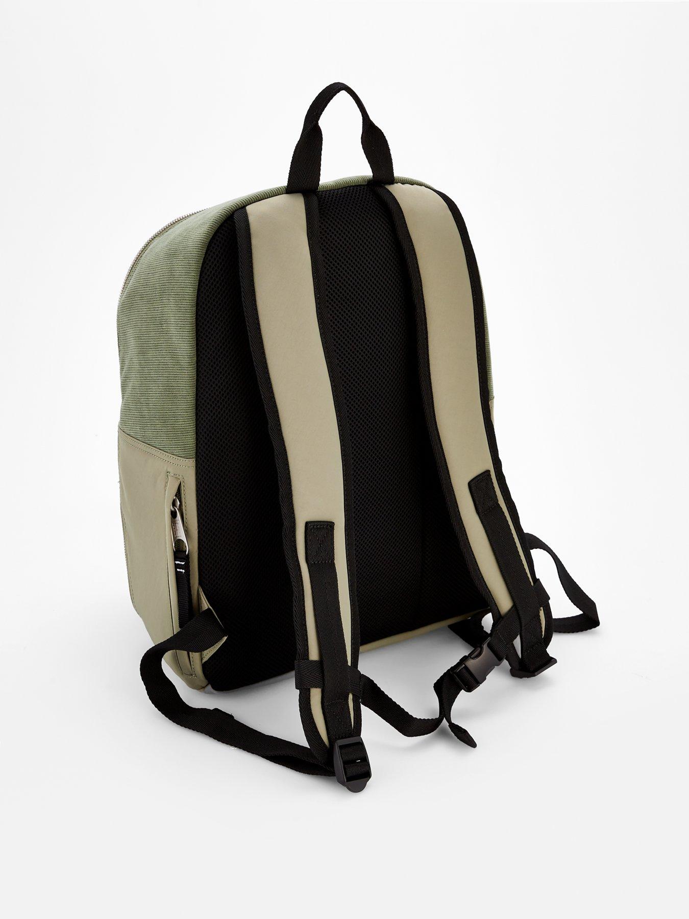 back image of tommy-jeans-daily-tech-backpack-khaki