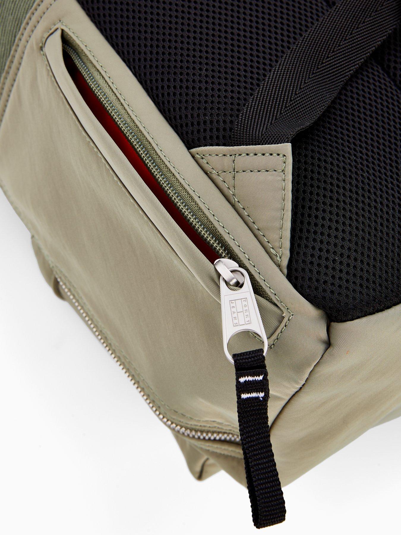 Image 4 of 5 of Tommy Jeans Daily Tech Backpack - Dark Green