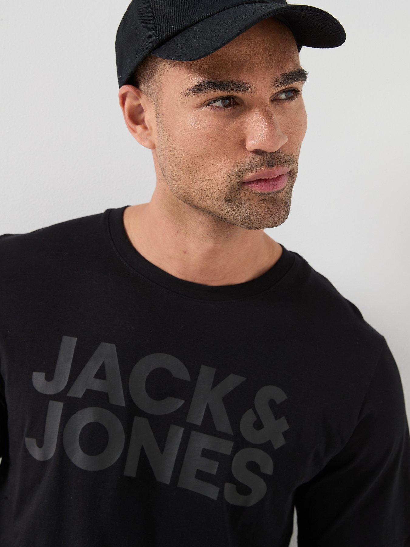 Image 4 of 5 of Jack & Jones Large Chest Tonal Logo T-Shirt - Black