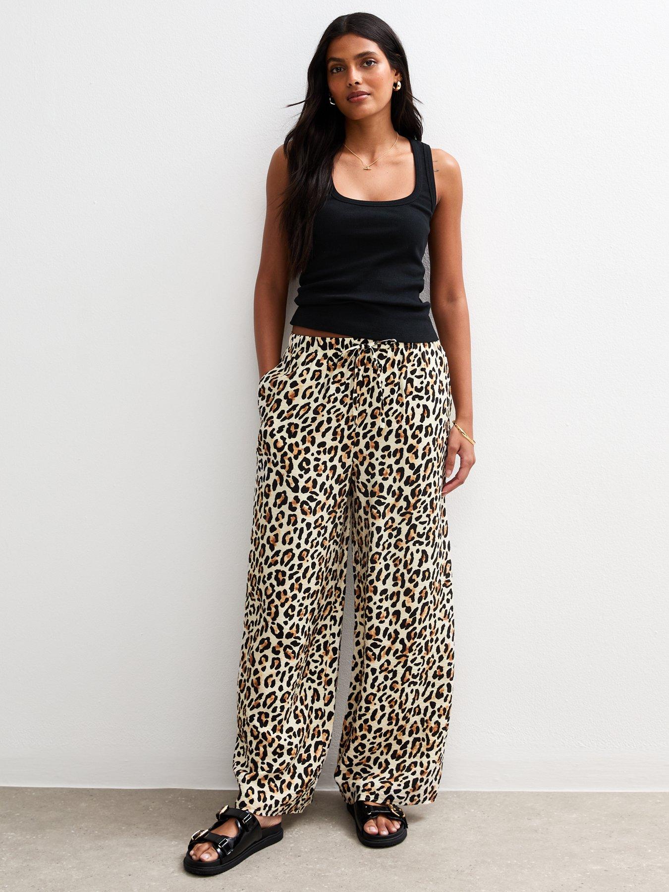 undefined Leopard Print Wide Leg Relaxed Trousers - Brown