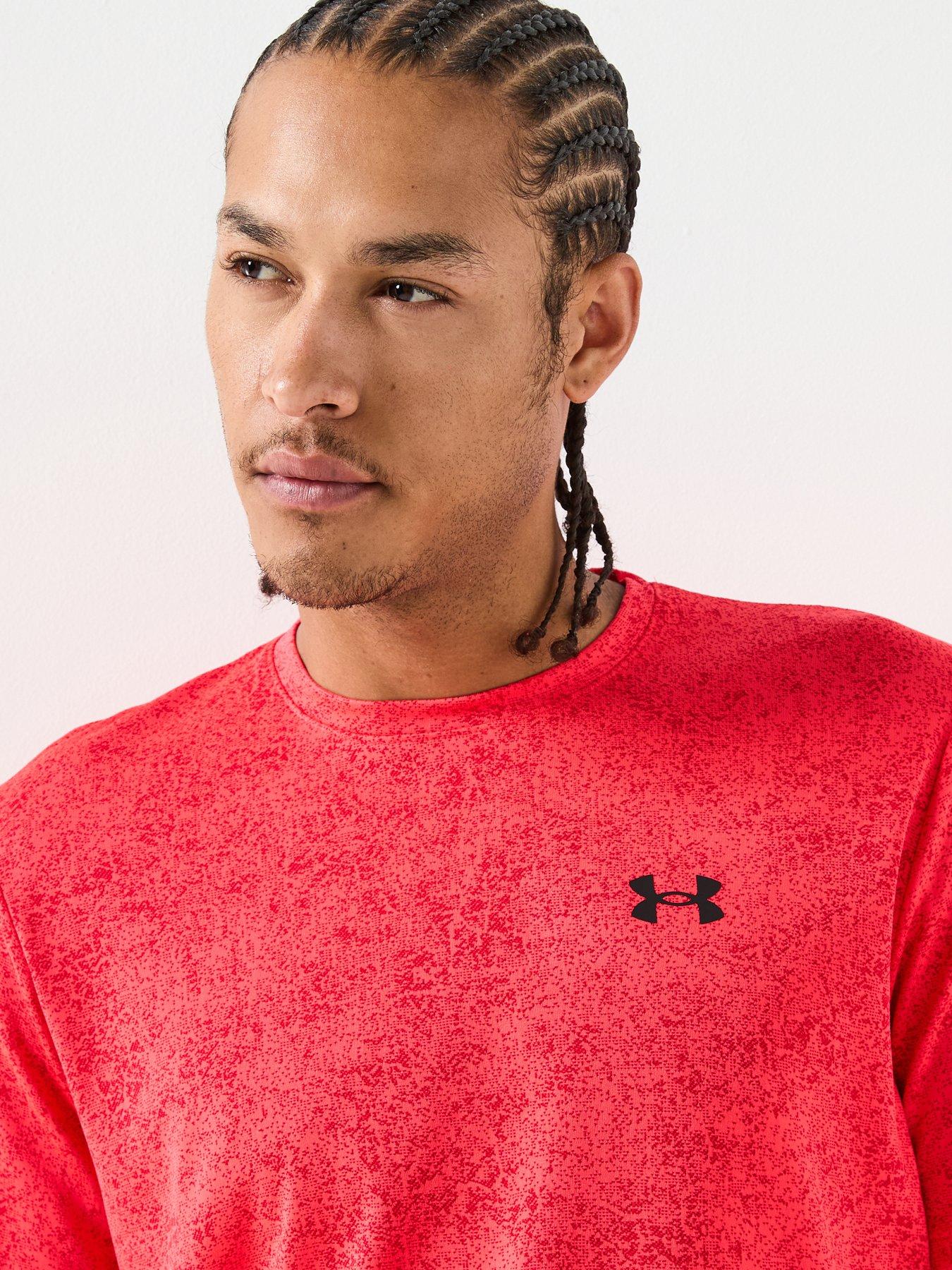 image of under-armour-mens-training-tech-pixelate-t-shirt-red
