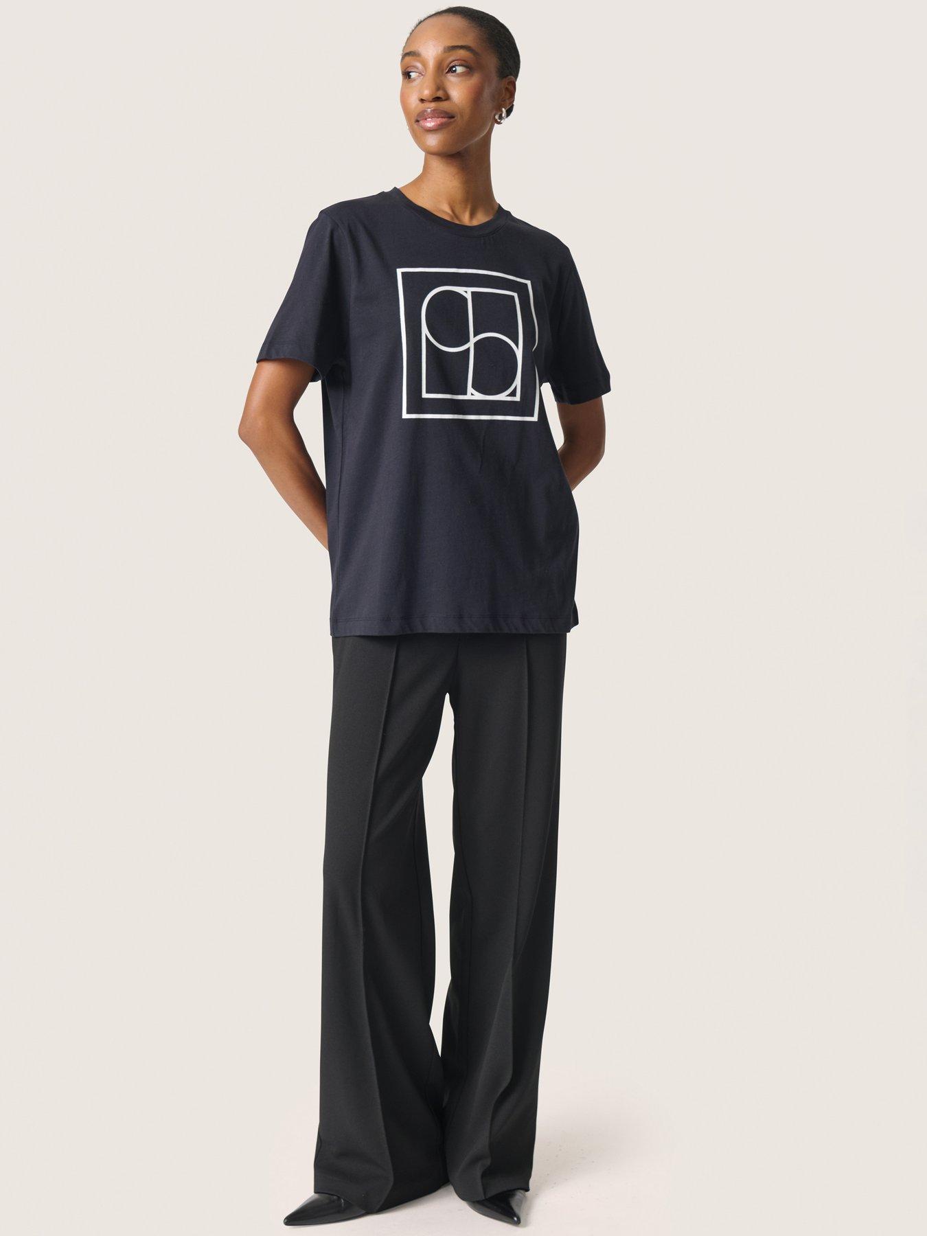  image of soaked-in-luxury-varga-short-sleeve-t-shirt-navy