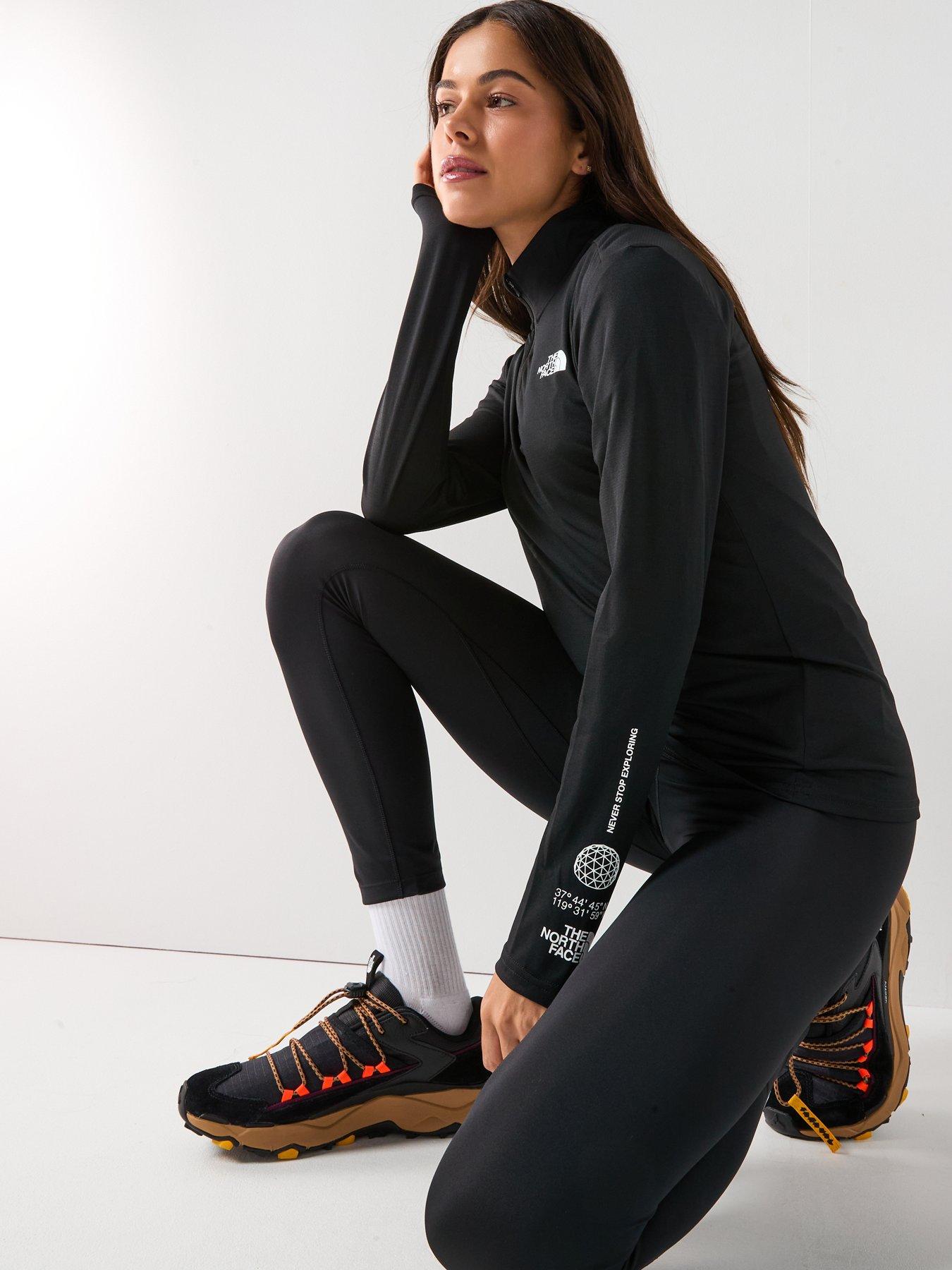 Image 6 of 6 of The North Face Women's Flex 1/4 Zip Tee Graphic - Black