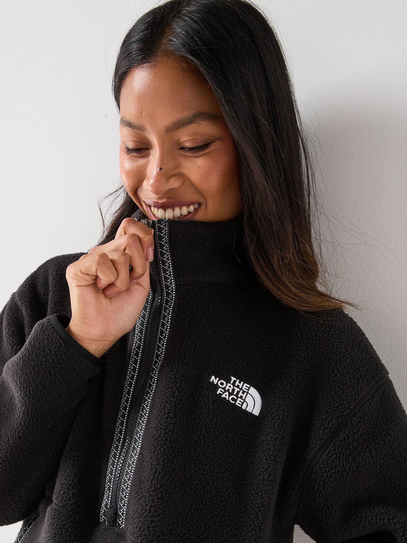 Image 4 of 4 of The North Face Women's Fleeski 1/4 Zip Pullover Fleece - Black