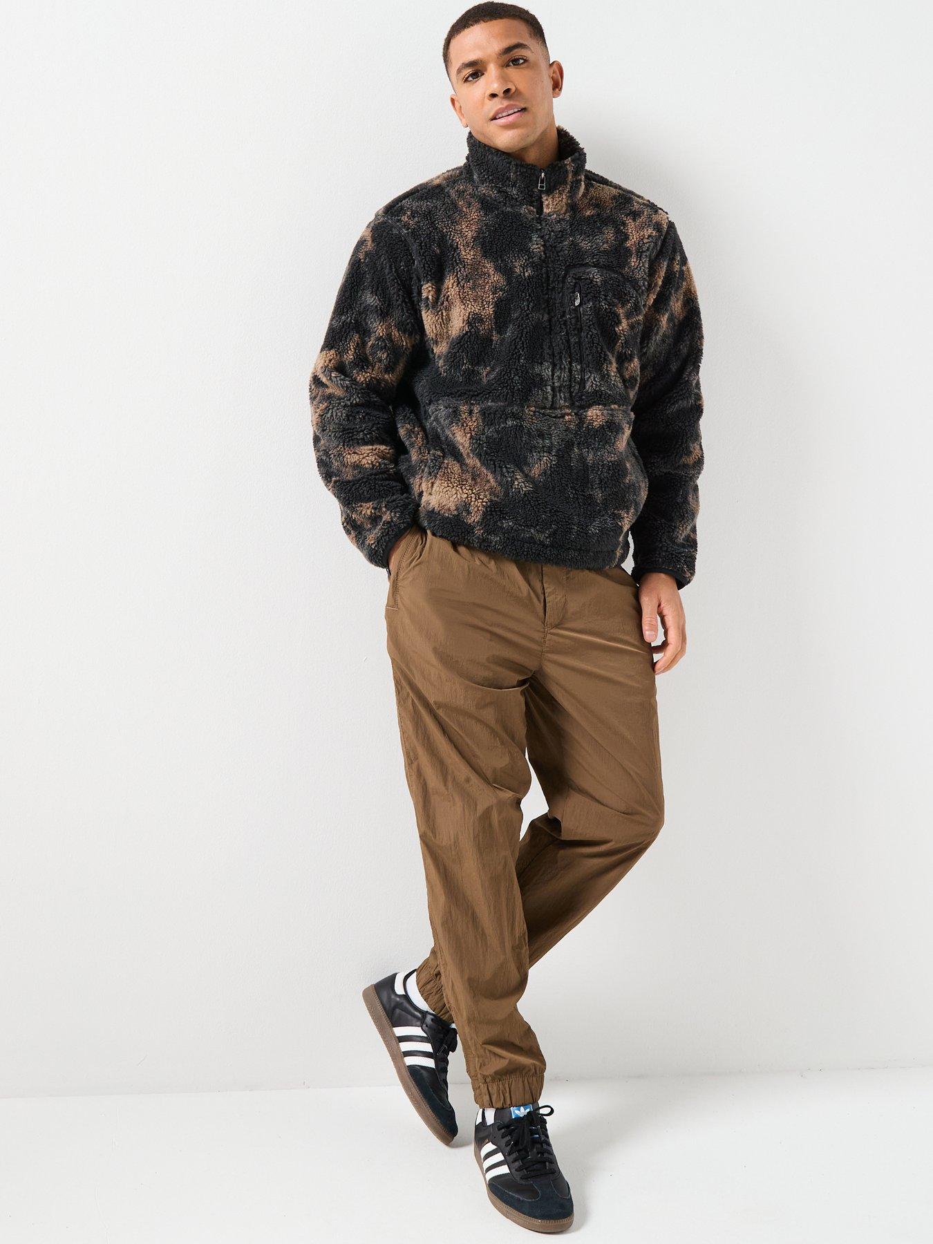 Image 3 of 5 of The North Face Mens Extreme Pile 2 Print Pullover Jacket- Black