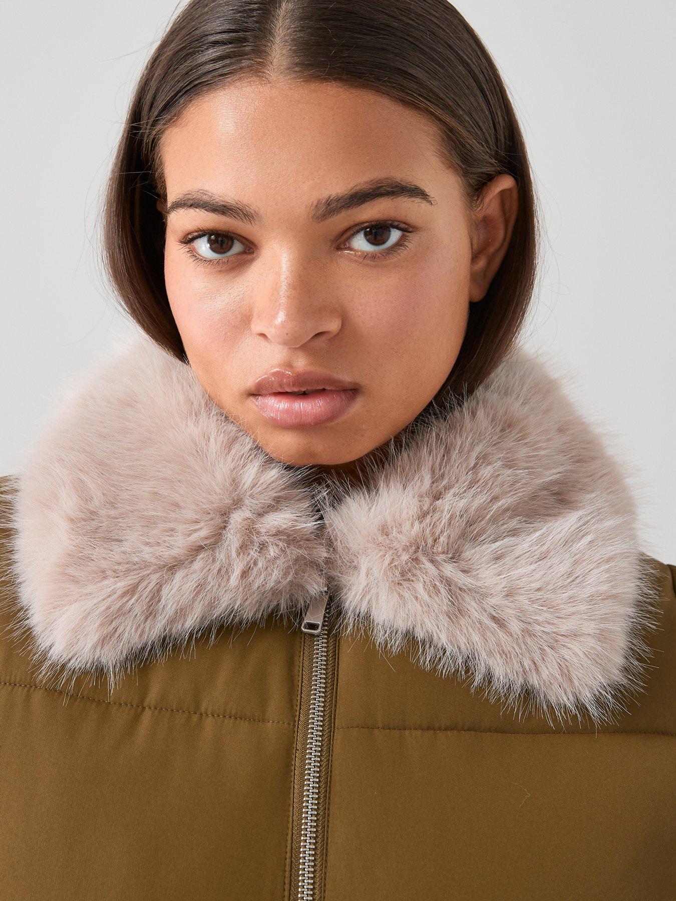  image of the-very-collection-curve-fur-collar-padded-coat-green