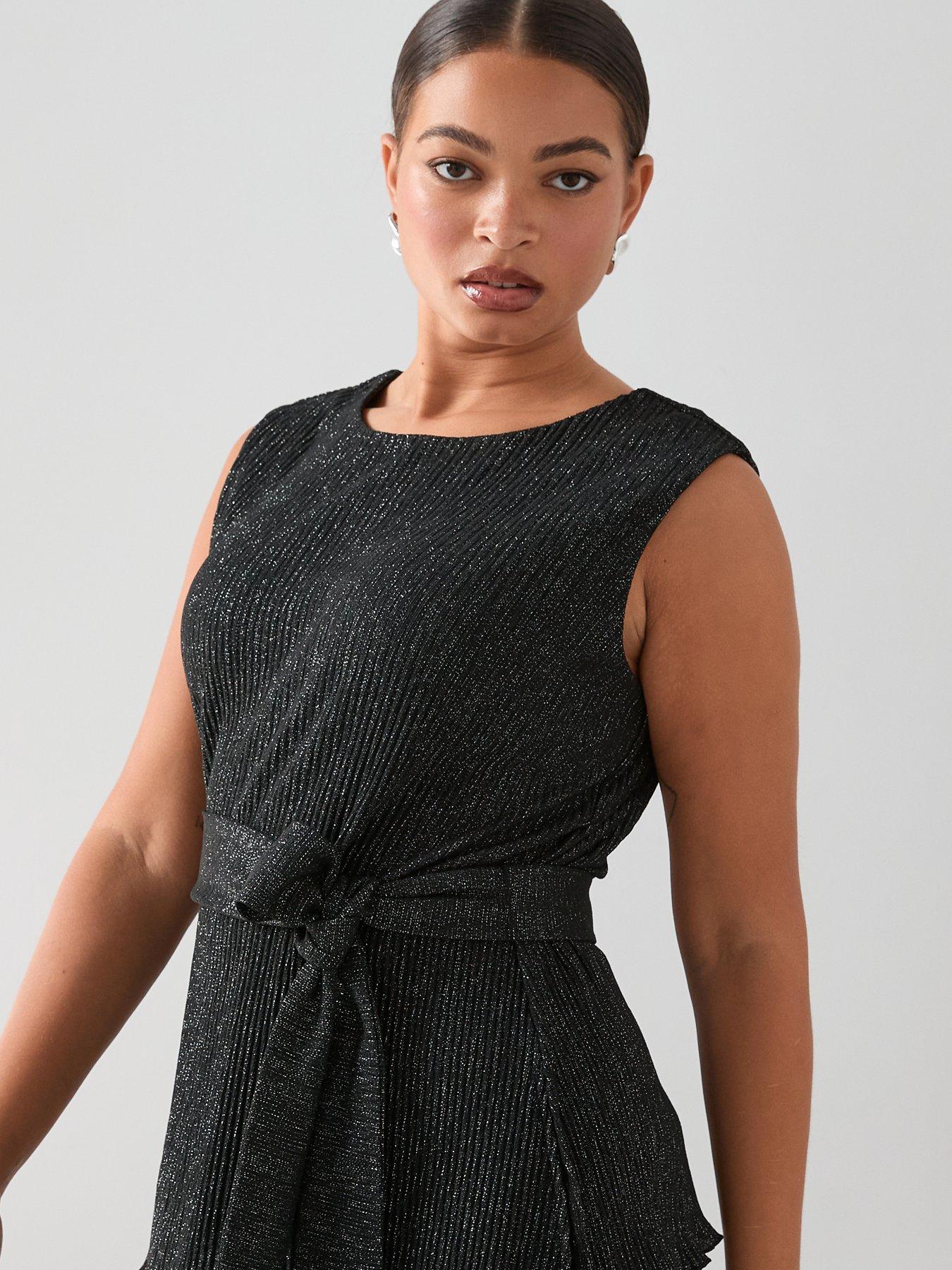 Image 4 of 7 of The Very Collection Curve Lurex Plisse Belted Tunic Top - Black
