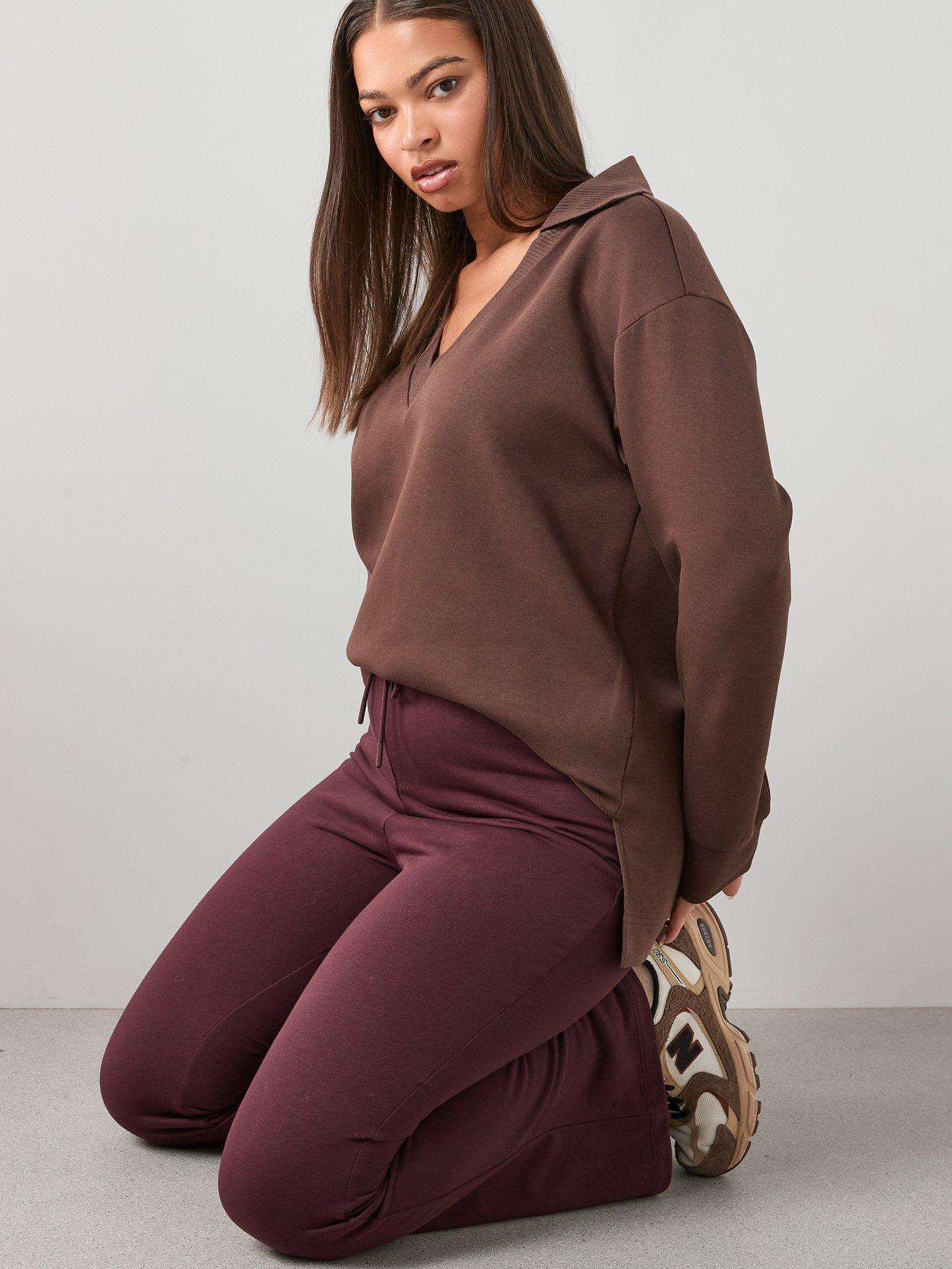 Image 4 of 7 of The Very Collection Curve Kickflare Joggers - Brown