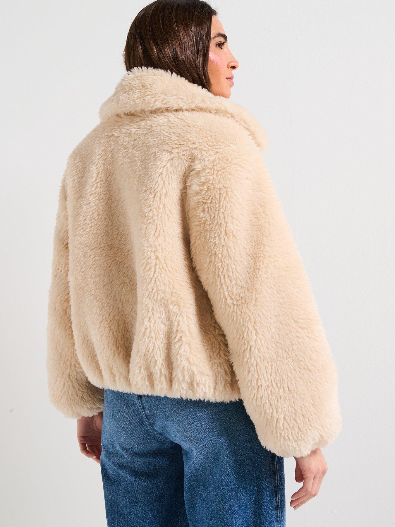 Image 2 of 6 of Levi's Elle Sherpa Jacket - White Swan