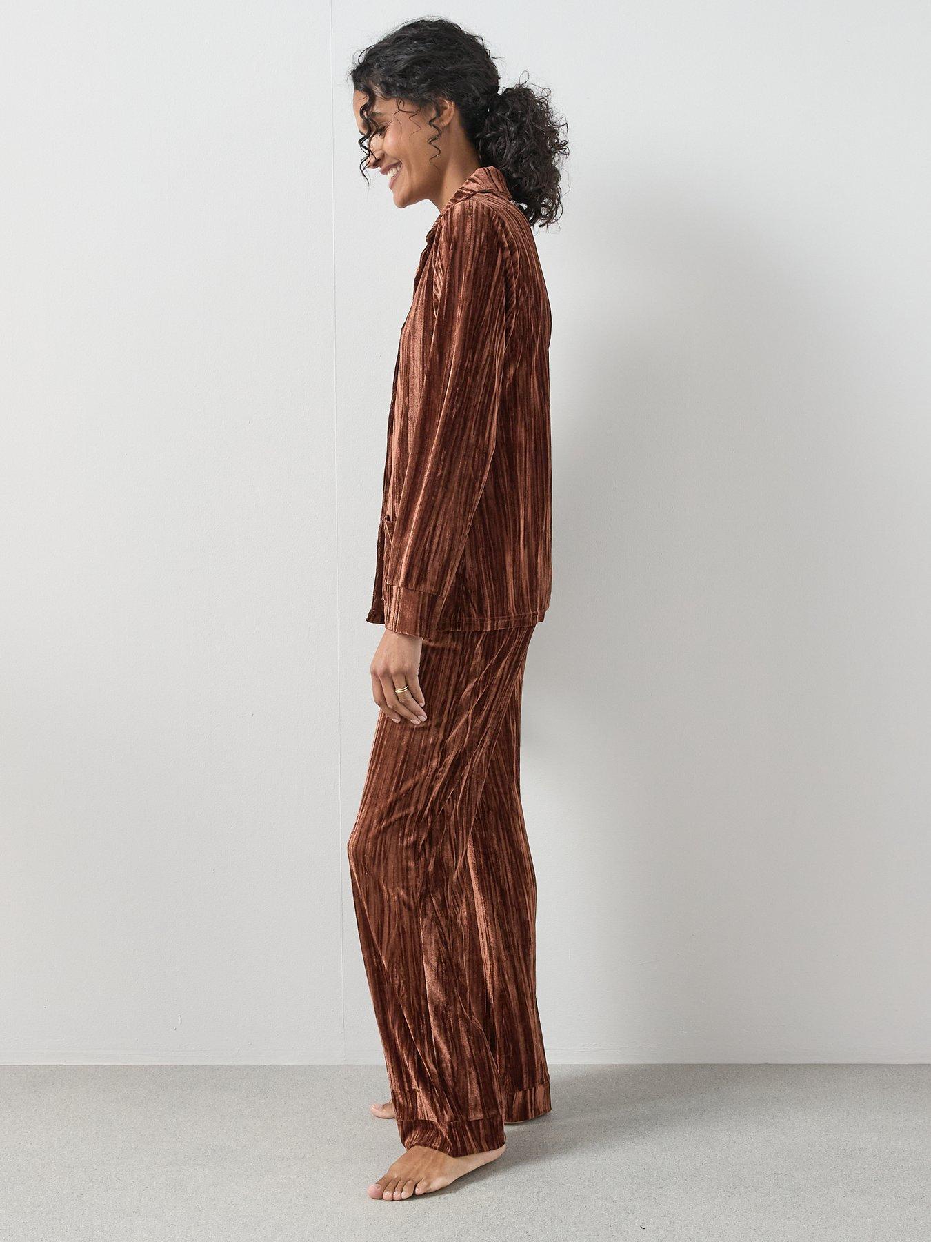  image of the-very-collection-crushed-velvet-revere-pj-set-brown