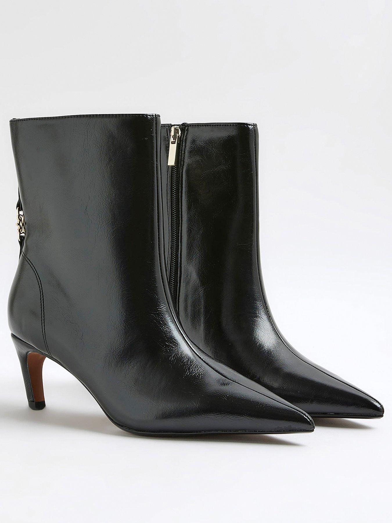 Image 4 of 6 of River Island Wide Point Kitten Heel Boot - Black