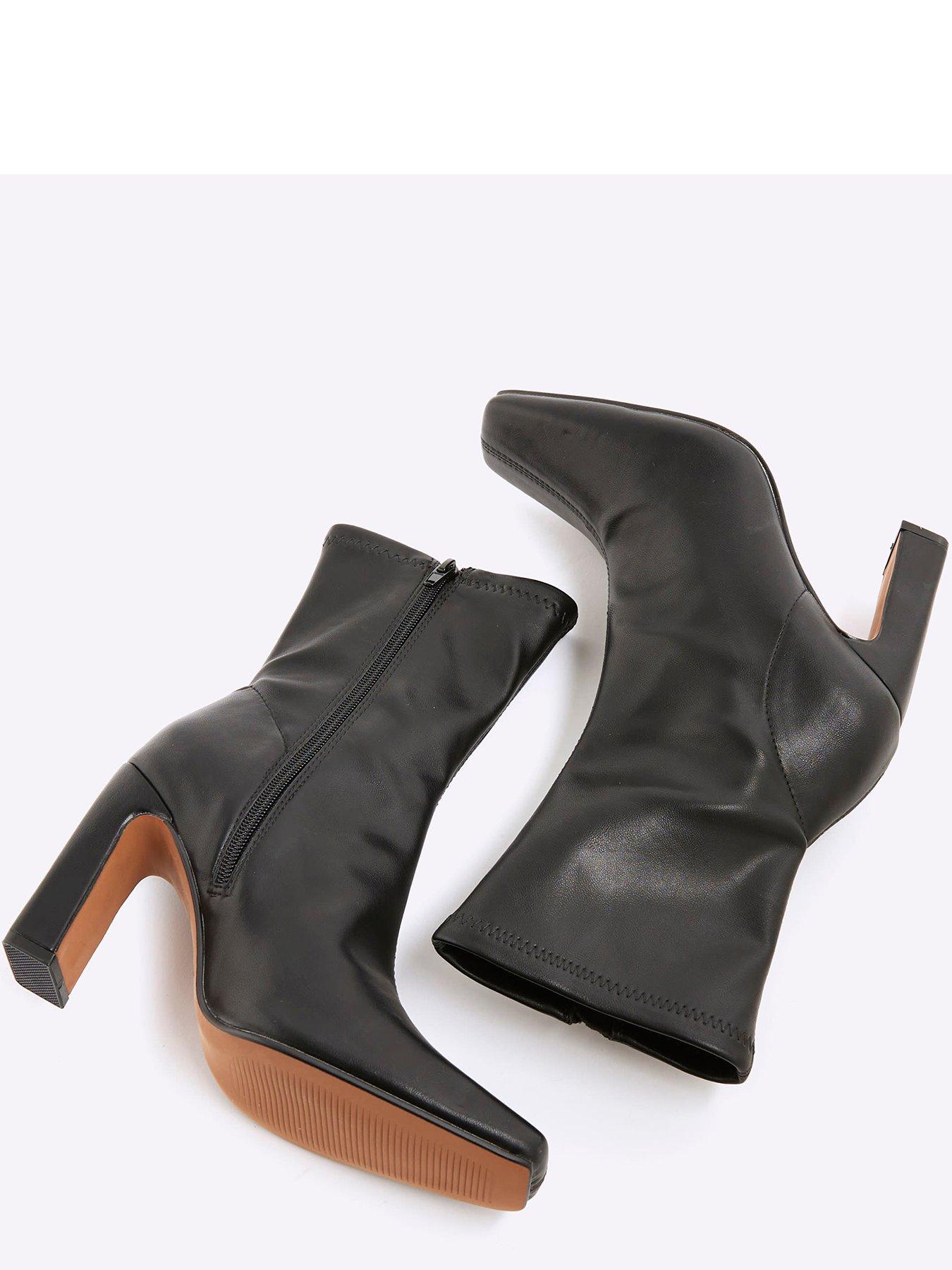 Image 5 of 6 of River Island Wide Square Heel Stretch Boot - Black