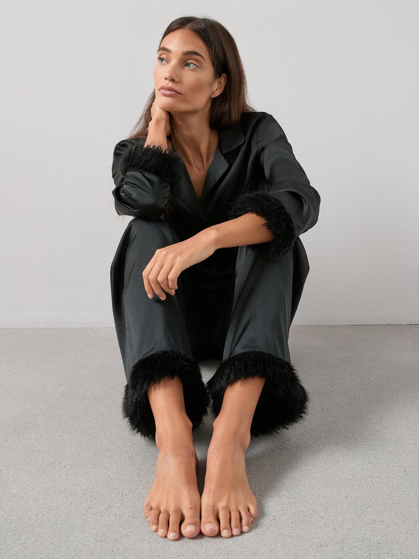 Image 5 of 6 of The Very Collection Faux&nbsp;Fur Trim Satin Revere Pyjama Set - Black