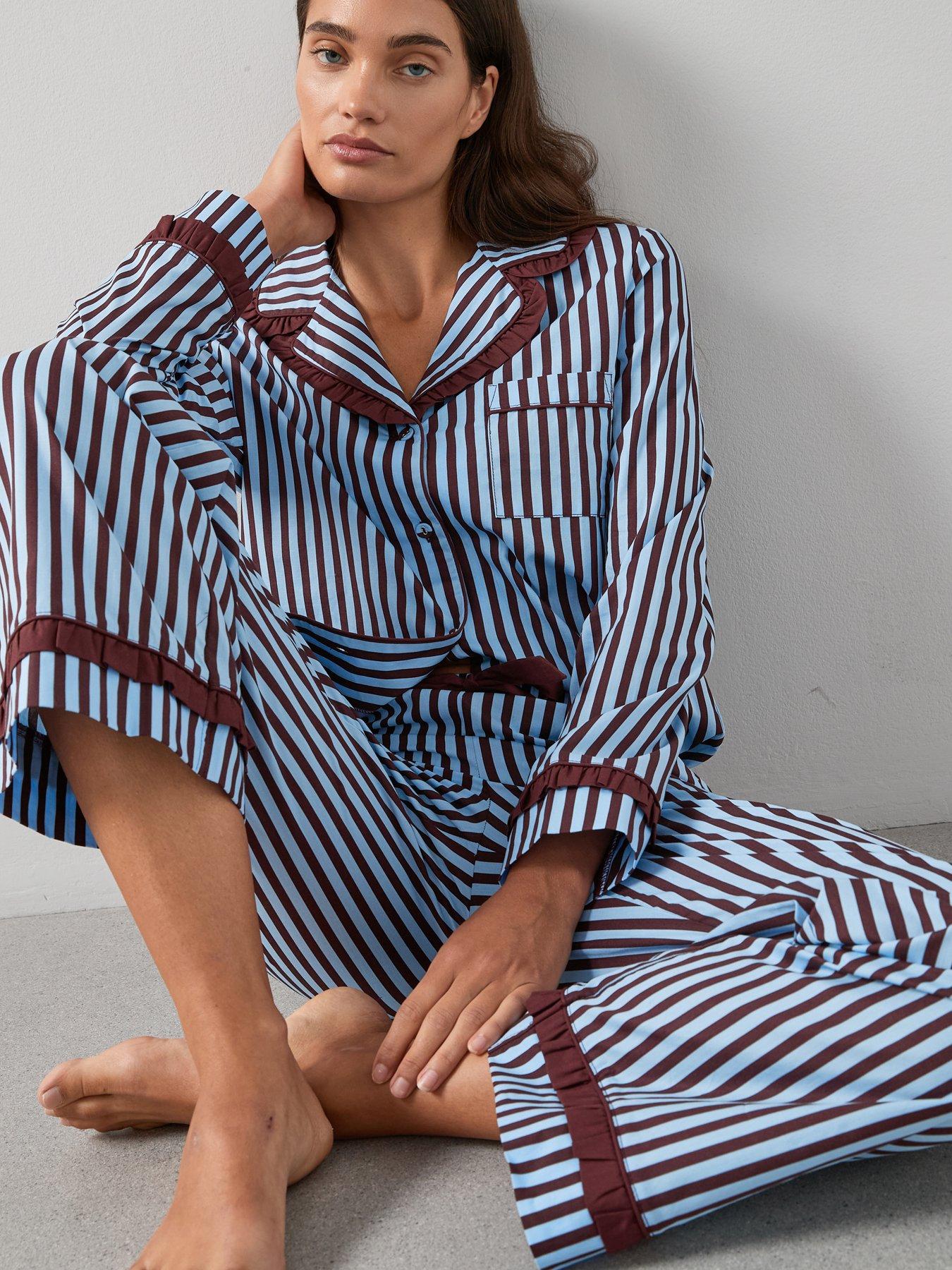 front image of the-very-collection-contrast-collar-stripe-cotton-revere-pyjama-set-blue