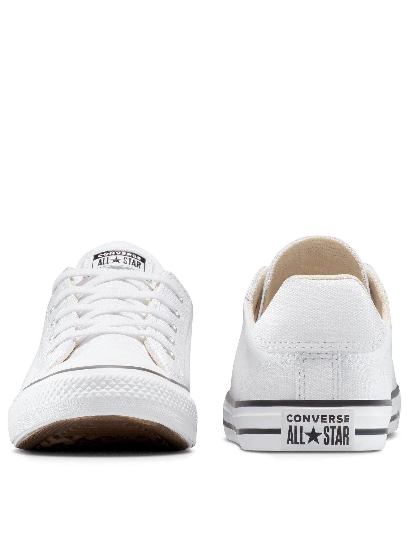 Image 3 of 7 of Converse Womens Chuck Taylor All Star Dainty Lucky Low Top - White