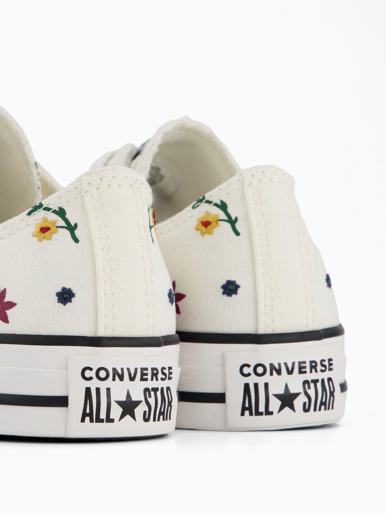 Image 5 of 7 of Converse Womens Converse Chuck Taylor All Star Floral Low Top -White