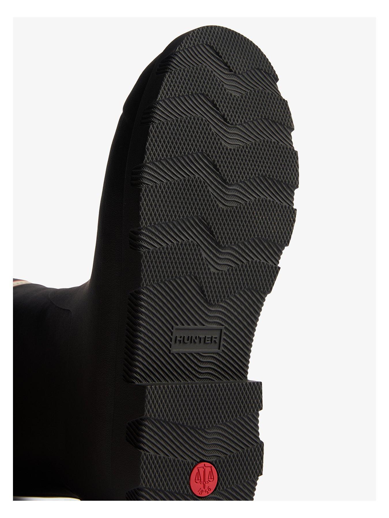  image of hunter-downpour-short-insulated-wellington-boot-black