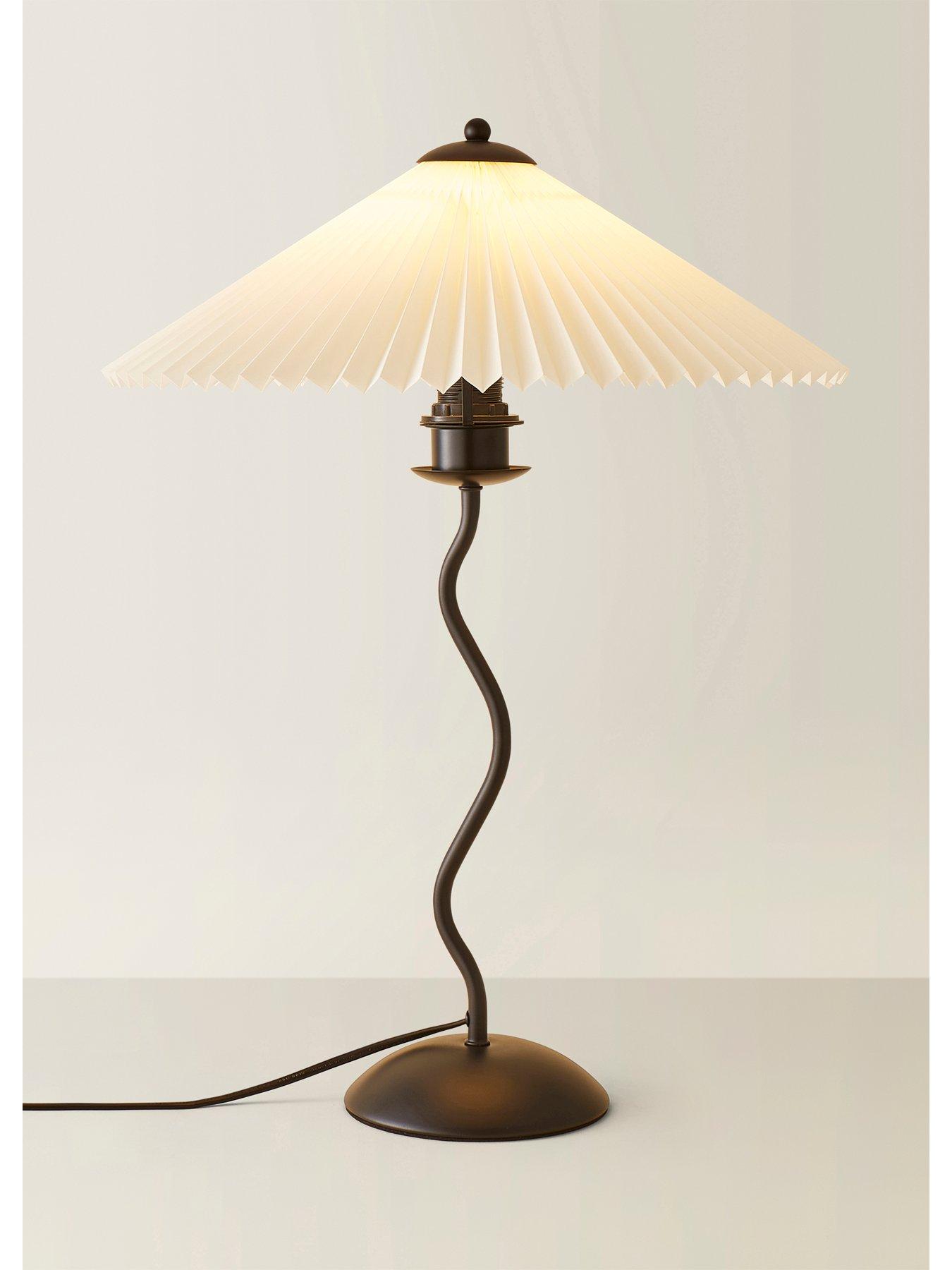 Image 6 of 7 of ValueLights Wiggle Black Metal Table Lamp With Origami Shade