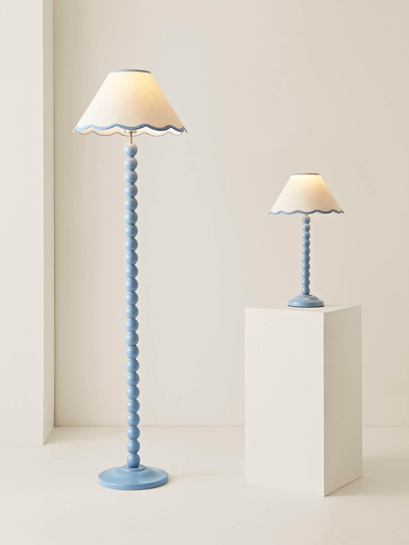 Image 4 of 7 of ValueLights Bobbles Painted Table Lamp with Shade