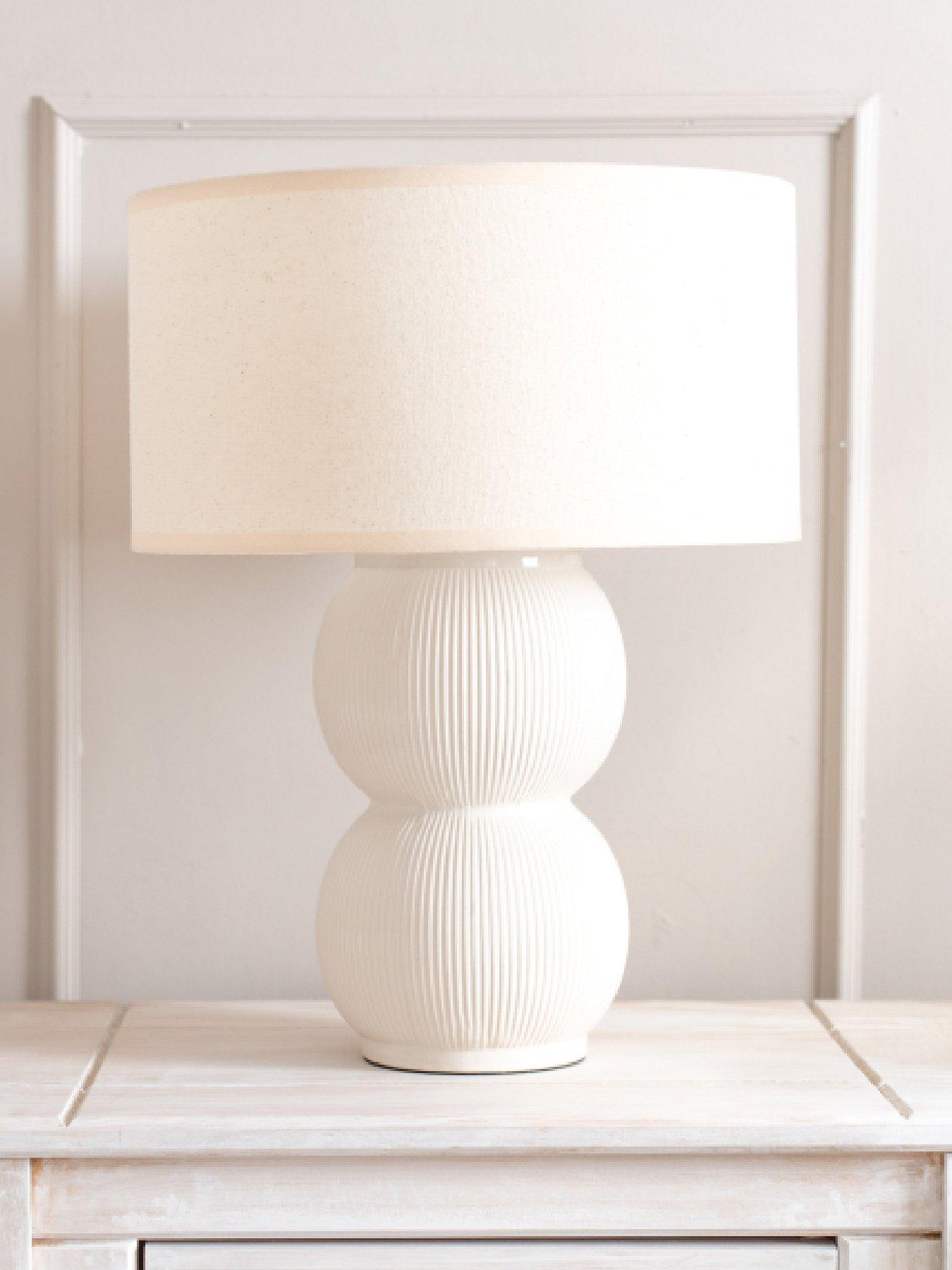 valuelights-gemma-stacked-ribbed-cream-glazed-table-lamp