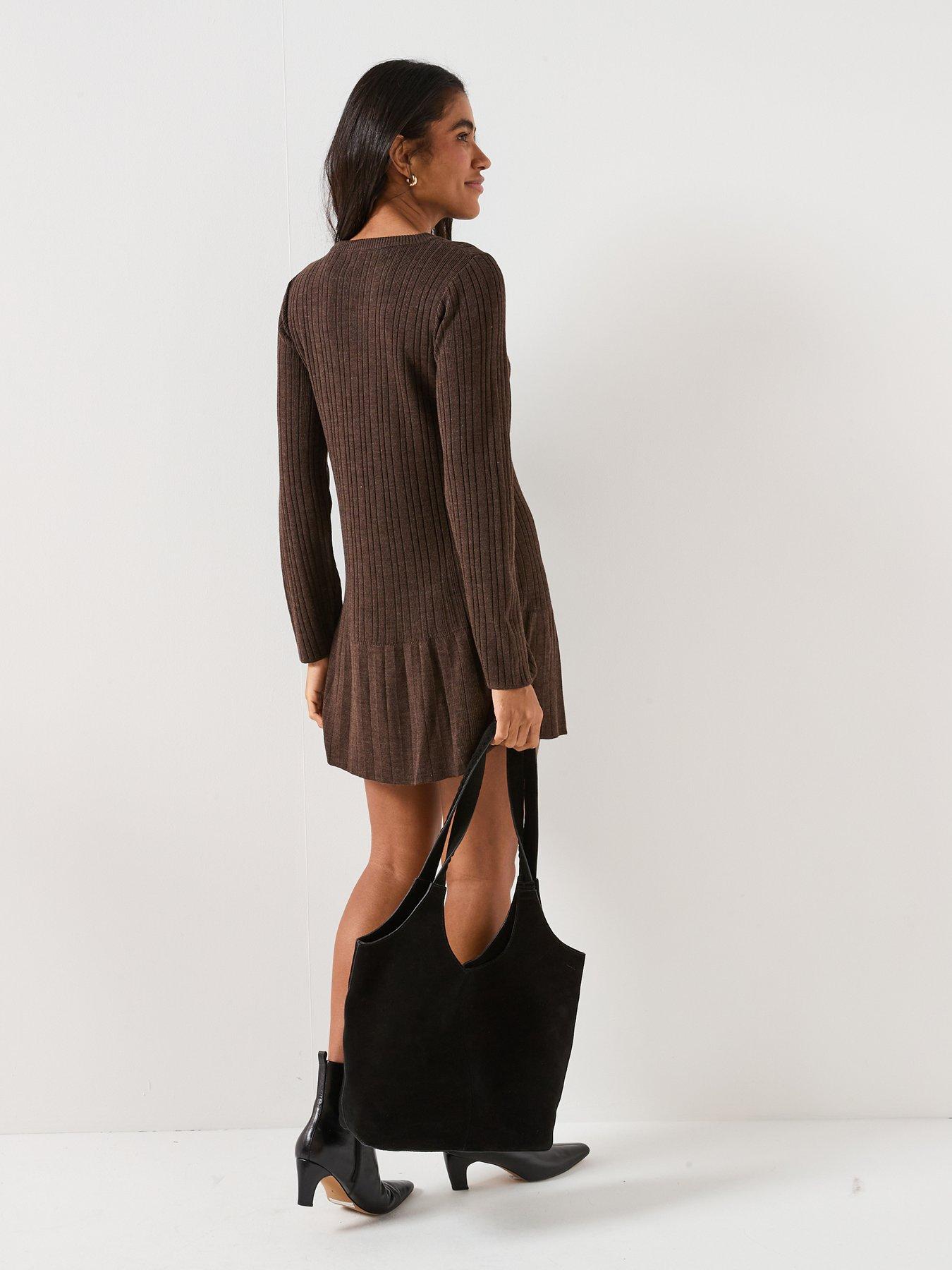  image of only-tessie-long-sleeve-ribbed-knit-dress-brown