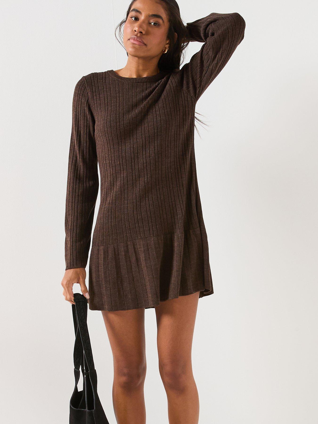  image of only-tessie-long-sleeve-ribbed-knit-dress-brown