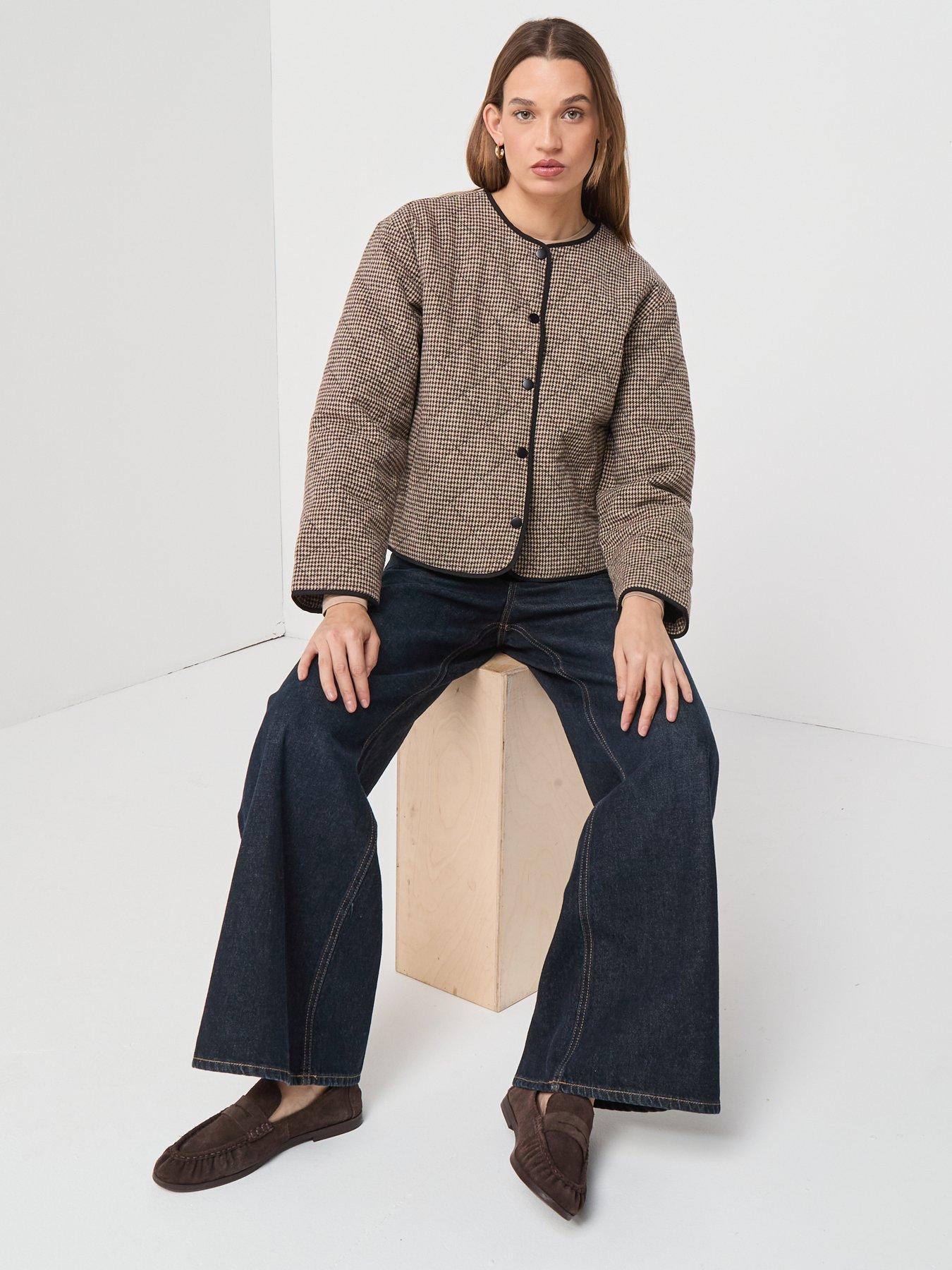  image of jdy-jdyemery-quilted-jacket-woven-brown