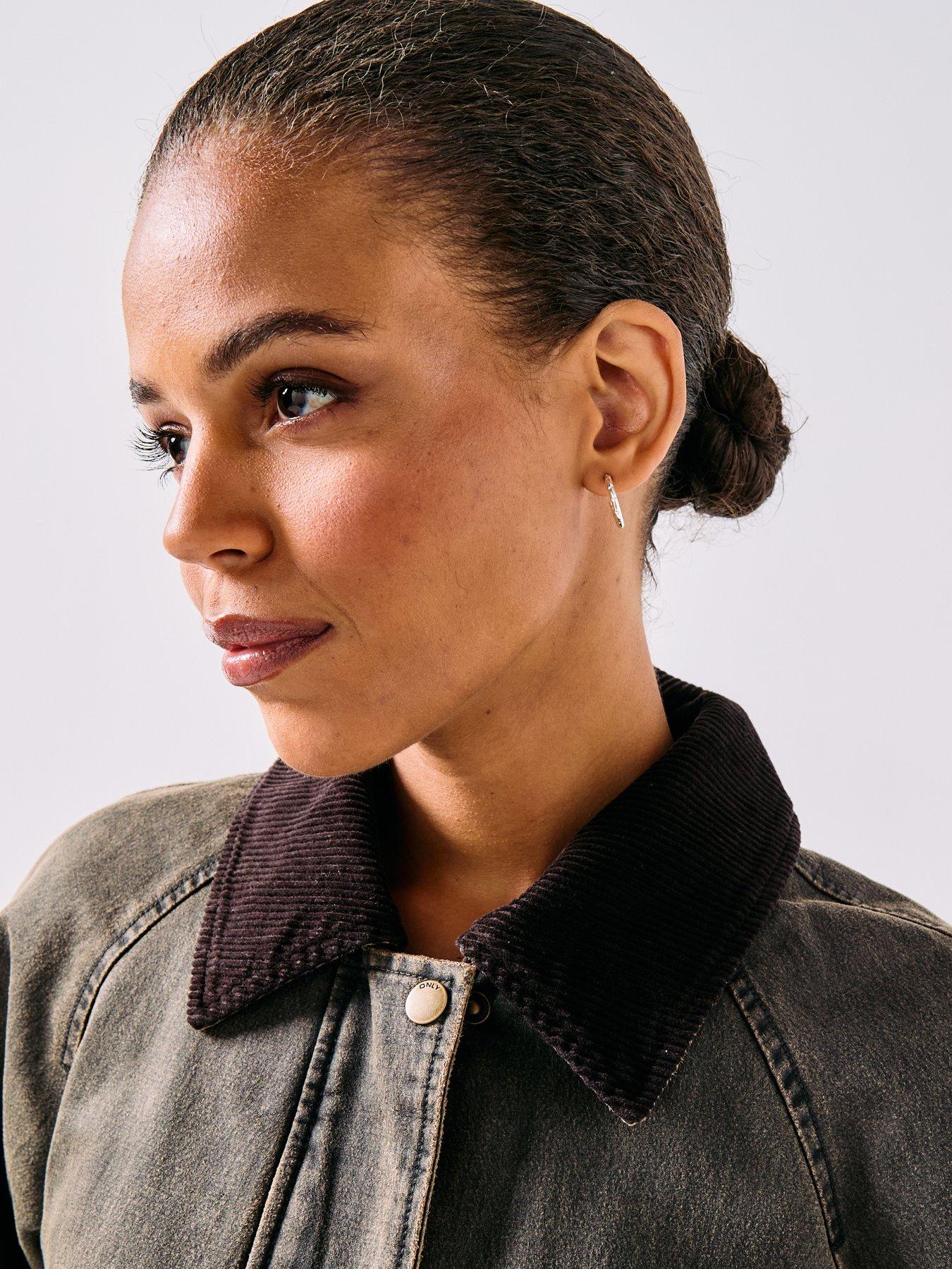 Image 4 of 6 of Only Onljanet Short Jacket - Brown