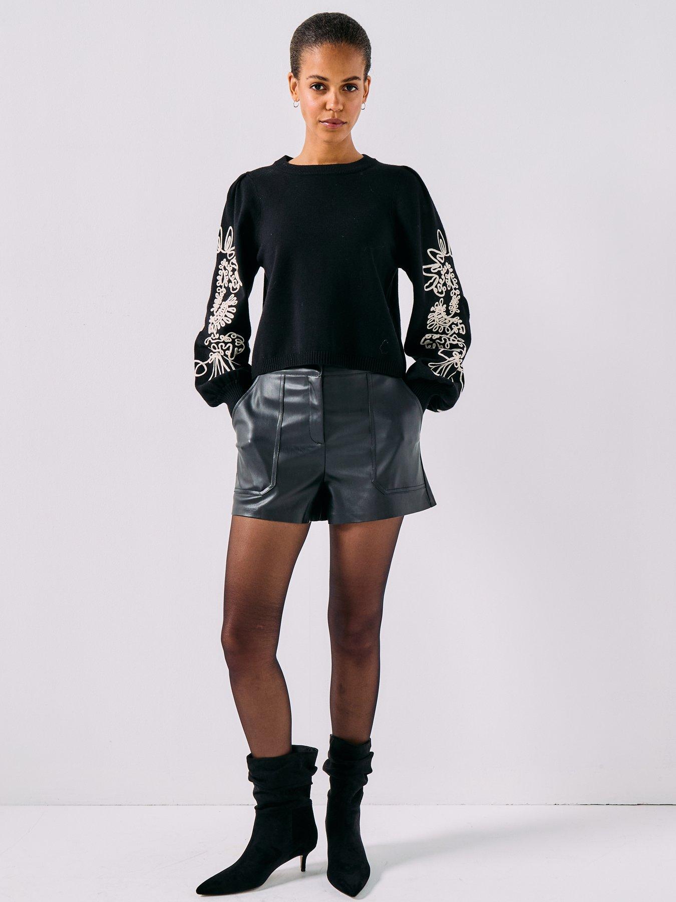  image of only-magnolia-long-sleeve-detailed-pullover-jumper-black