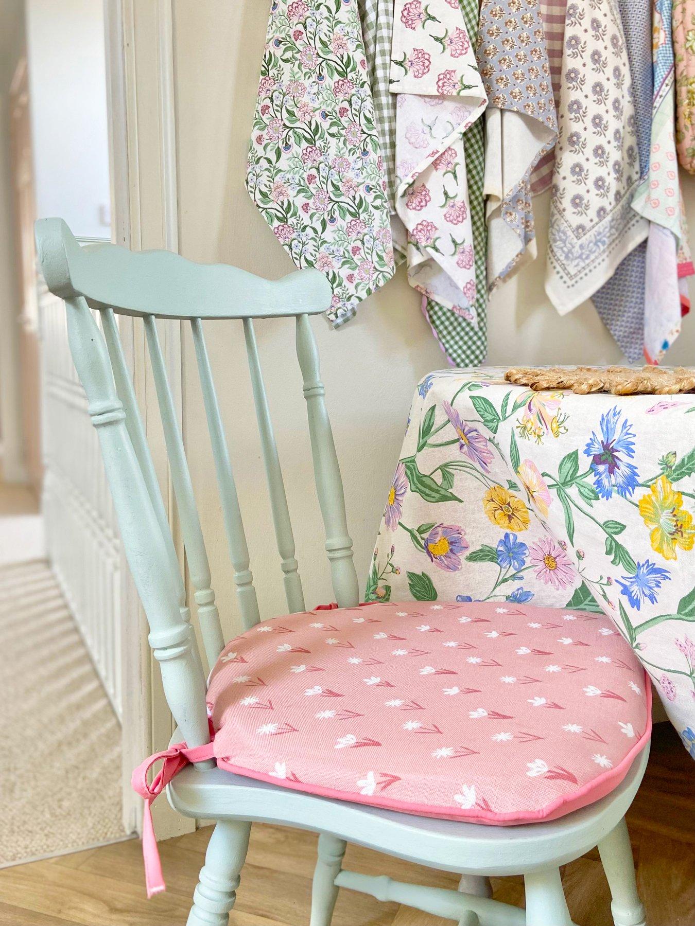 rucomfy-single-seat-foam-filled-chair-seatpad-2-pack--dusky-pink-ditsy