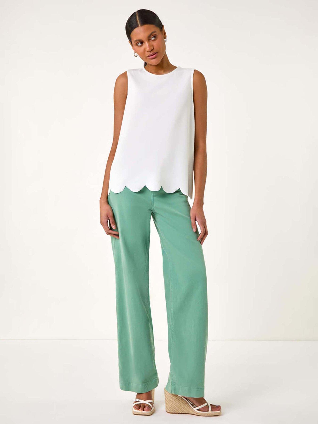 Image 3 of 5 of Roman Scalloped Hem Vest Top - White