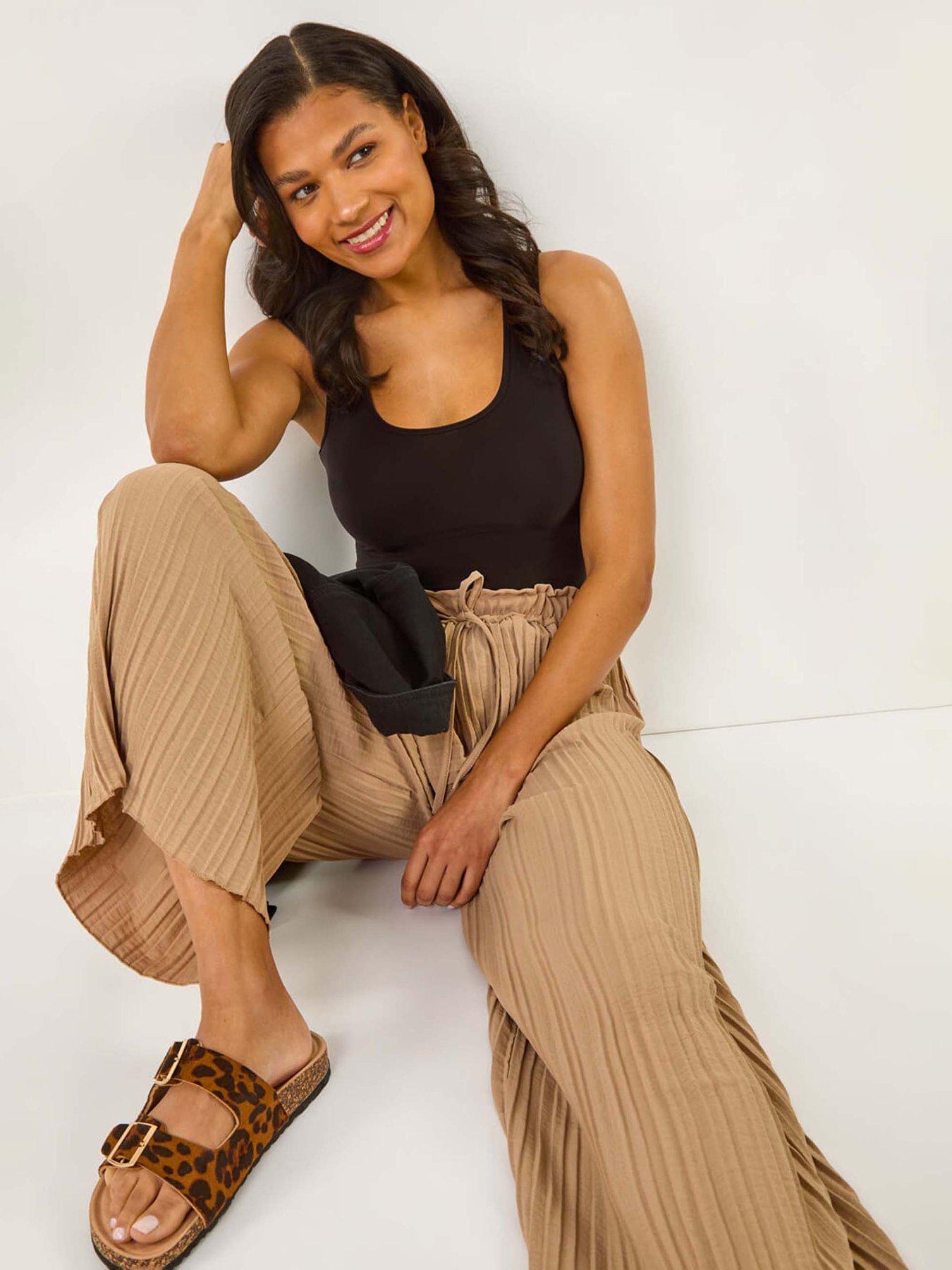 Image 5 of 5 of Roman Pleated Wide Leg Stretch Culottes - Beige