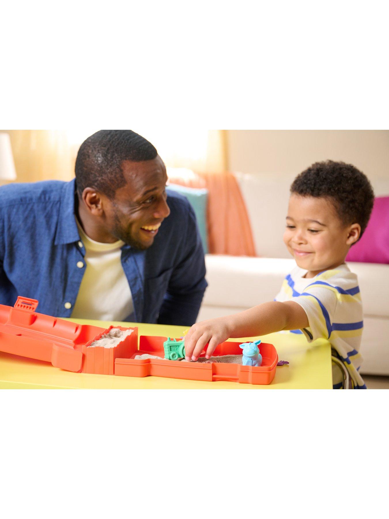 Image 4 of 6 of Kinetic Sand Sandy Farm Playset with Moulds and Tools in a&nbsp;Red&nbsp;Barn Case