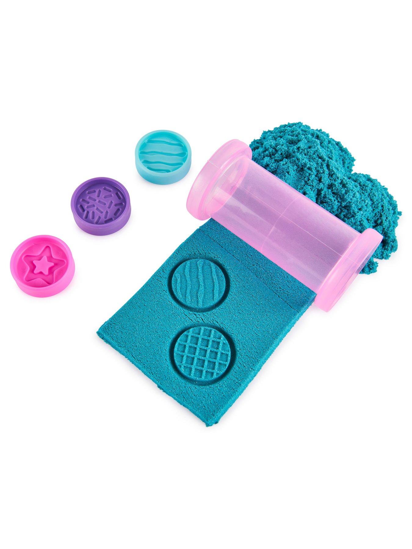 Image 3 of 6 of Kinetic Sand Unicorn Bake Shoppe