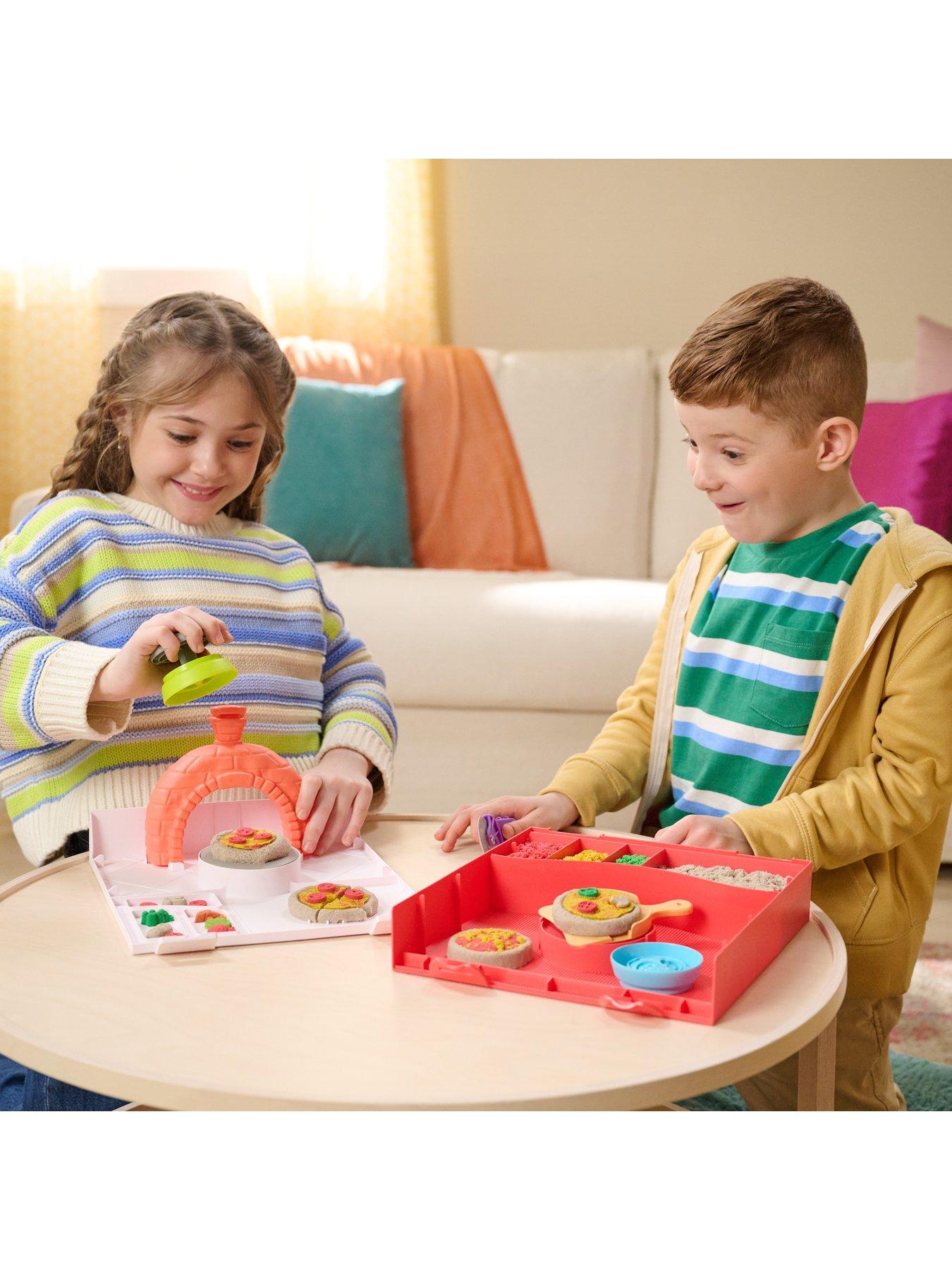 Image 4 of 7 of Kinetic Sand SquishPizza