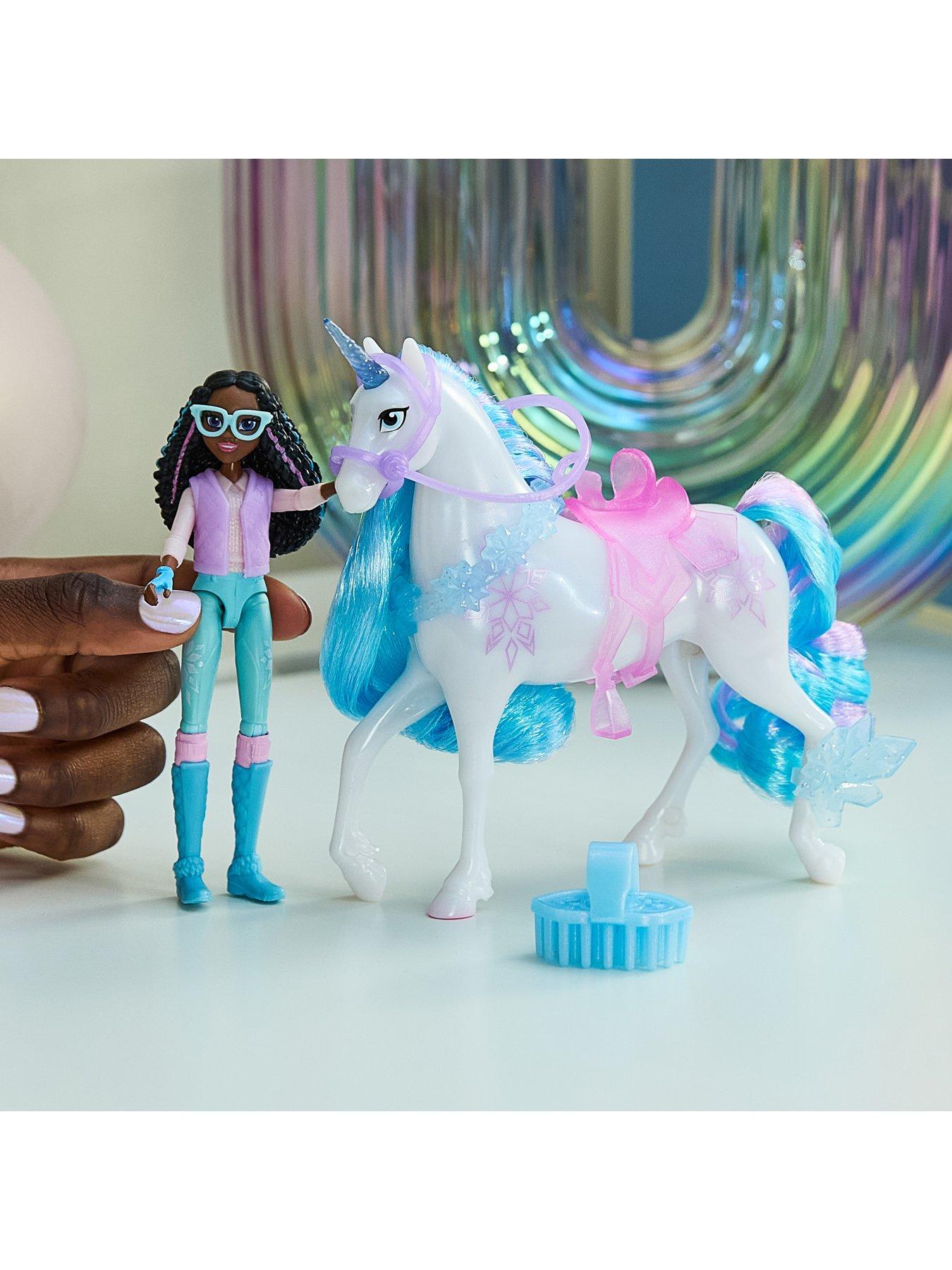 Image 4 of 6 of Unicorn Academy Small Doll Layla &amp; Glacier