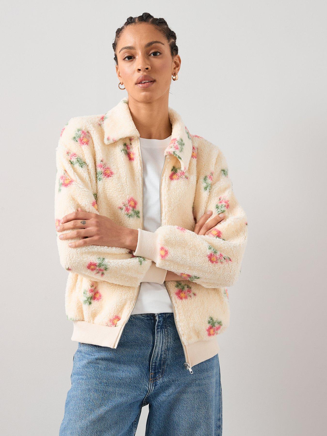 Image 6 of 7 of The Very Collection Printed Floral Borg Jacket - Cream